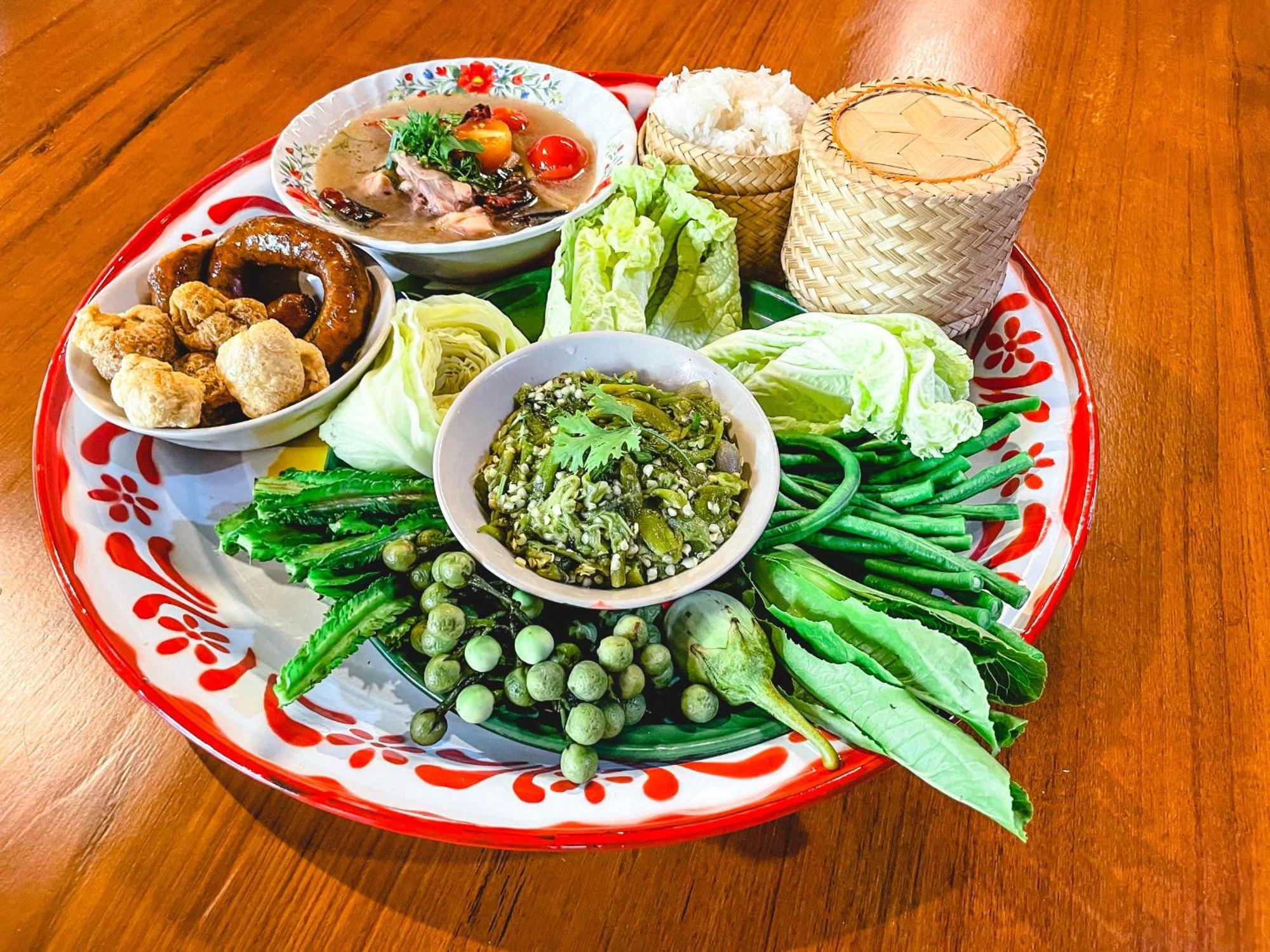 Baanthep Antique Homestay Phrae Buitenkant foto