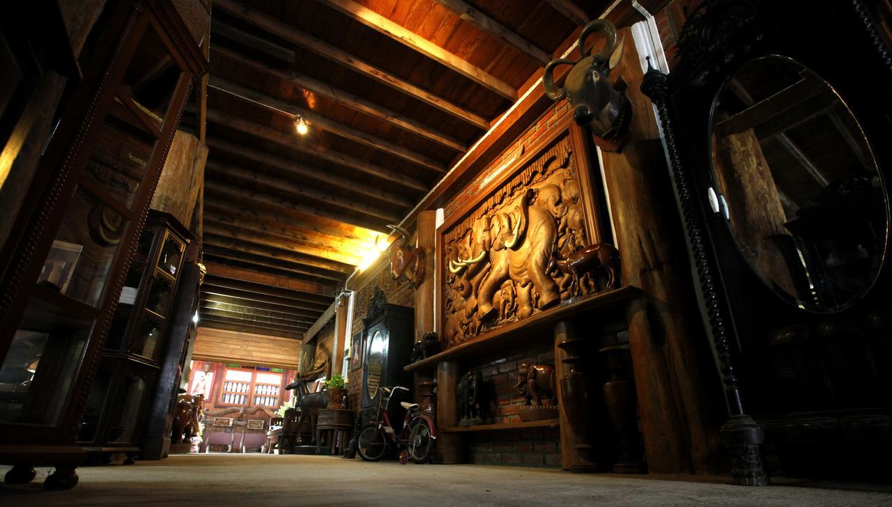 Baanthep Antique Homestay Phrae Buitenkant foto